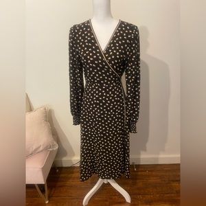 Max Studio Balloon sleeve wrap dress w/pink gold and cream polka dot clusters.